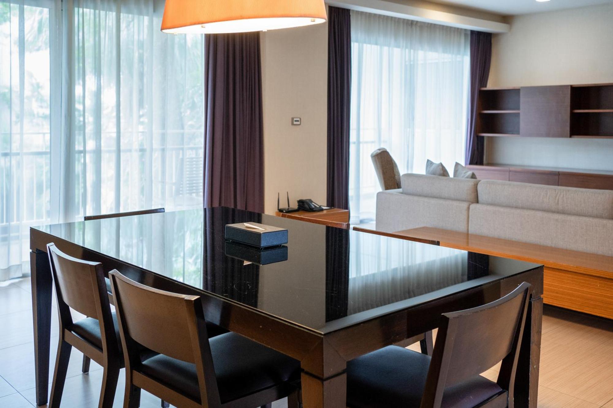 The Park Nine Hotel Srinakarin Bangkok Ruang foto
