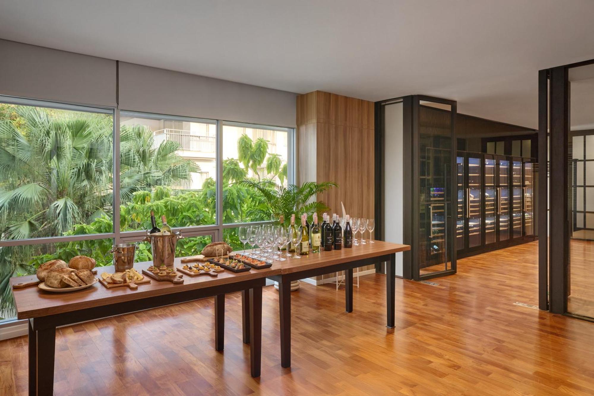The Park Nine Hotel Srinakarin Bangkok Bagian luar foto